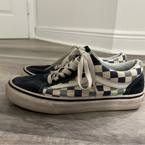 Old skool blue checkered vans - Picture 2 of 5